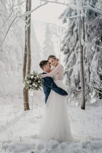 Brautpaarfotos Winterhochzeit